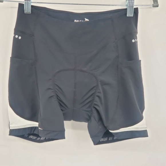 ◇ Baleaf Womens UPF 50+ Padded Black Bike Shorts Size Medium NWT - Picture 1 of 8